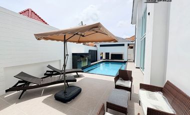 Villa en alquiler y en venta de 6 habitaciones en Bang Lamung, Chonburi