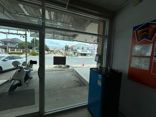 Gewerbefläche zum Kauf mit 4 Zimmer in Mueang Chon Buri, Chonburi