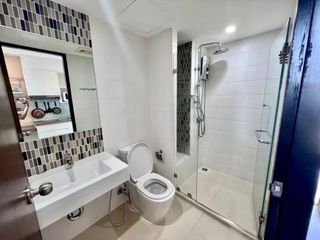For sale 1 Beds condo in Bang Na, Bangkok