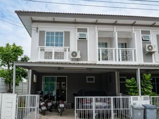 出售 4 卧室 联排别墅 在 Bang Bo, Samut Prakan