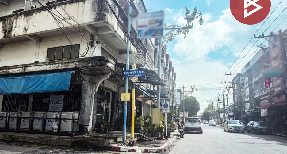 Reihenhaus zum Kauf mit 2 Zimmer in Mueang Saraburi, Saraburi