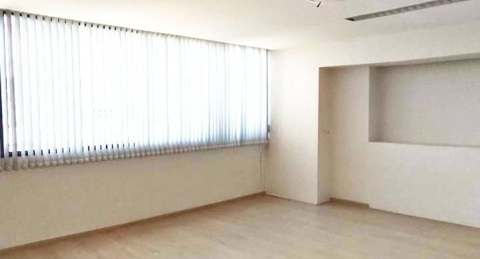 For rent office in Lat Phrao, Bangkok