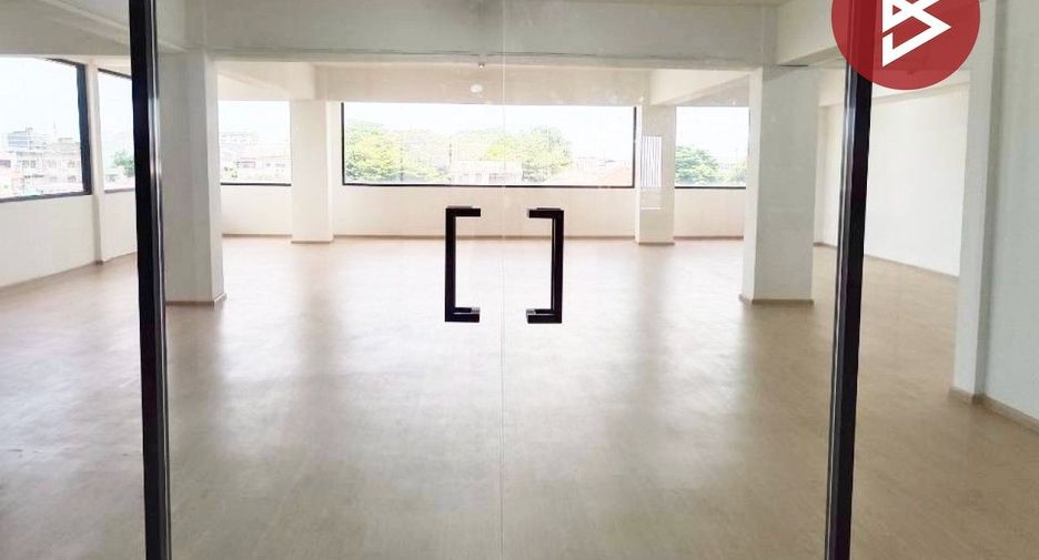 For rent office in Lat Phrao, Bangkok