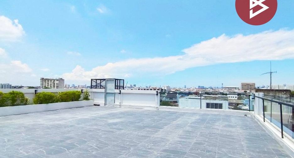 For rent office in Lat Phrao, Bangkok