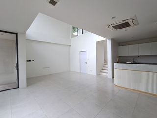 For rent 3 ベッドルーム townhouse in Don Mueang, Bangkok