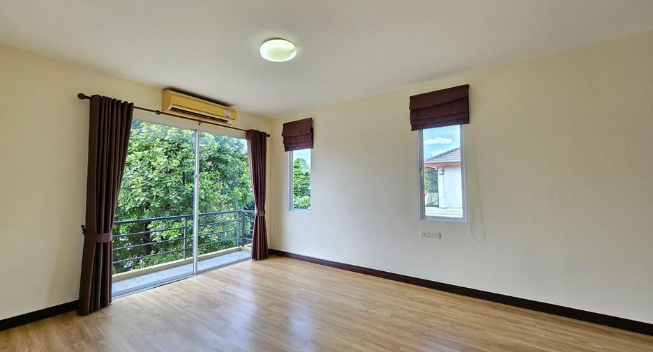 Haus zum Kauf mit 3 Zimmer in Khlong Sam Wa, Bangkok