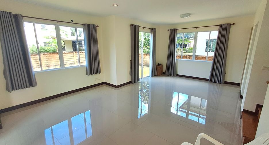Haus zum Kauf mit 3 Zimmer in Khlong Sam Wa, Bangkok