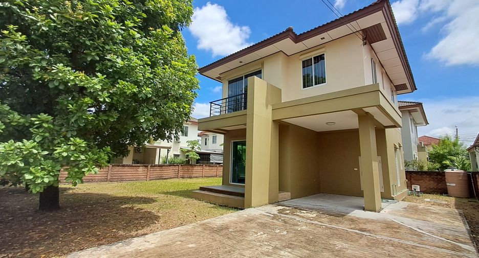 Haus zum Kauf mit 3 Zimmer in Khlong Sam Wa, Bangkok
