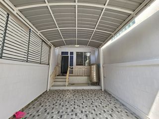 Продажа 4 спальни таунхаус в Банг Кхае, Бангкок