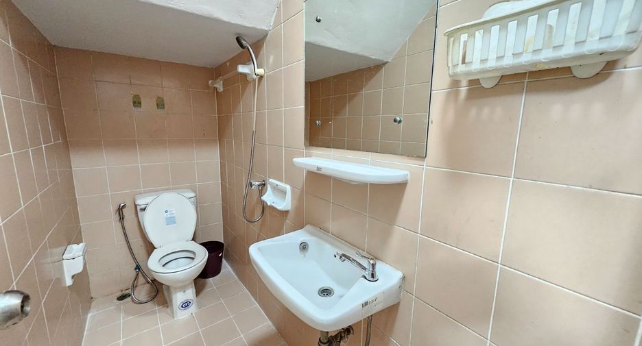 Продажа 4 спальни таунхаус в Банг Кхае, Бангкок