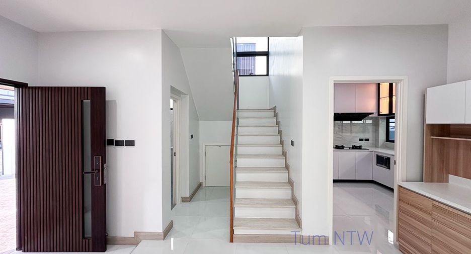 For sale 4 ベッドルーム house in Hang Dong, Chiang Mai