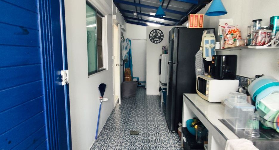 For sale 3 bedrooms townhouse in Mueang Pathum Thani, Pathum Thani