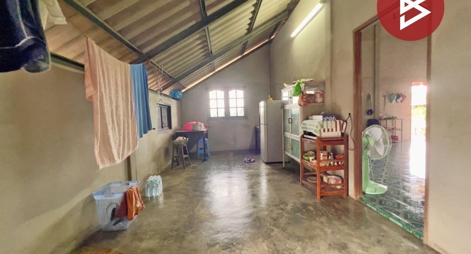 出售 2 卧室 独立屋 在 Ban Pong, Ratchaburi