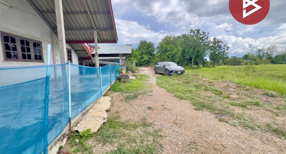 出售 2 卧室 独立屋 在 Ban Pong, Ratchaburi