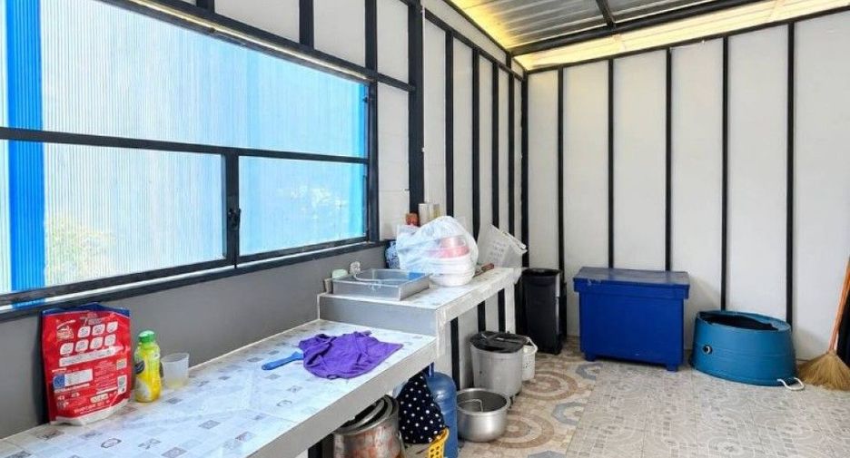 Продажа 1 кровать дом в Ban Phaeo, Самутсакхон