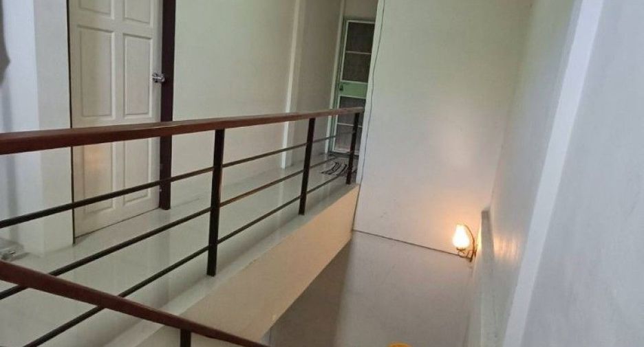 À vendre 2 chambres maison de ville à Mueang Samut Songkhram, Samut Songkhram