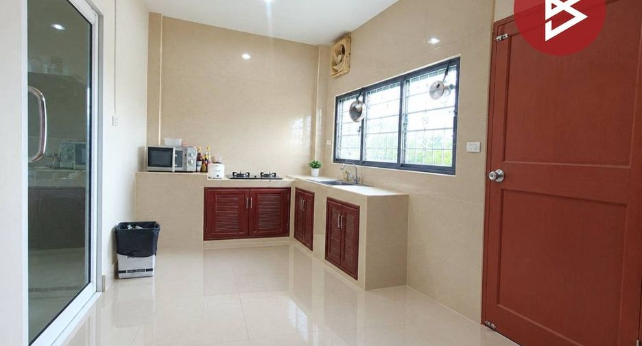 À vendre 2 chambres maison de ville à Mueang Samut Songkhram, Samut Songkhram