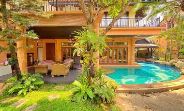 Villa en alquiler y en venta de 4 habitaciones en Jomtien, Pattaya