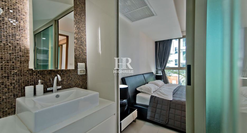 For rent 2 bedrooms condo in Bang Lamung, Chonburi