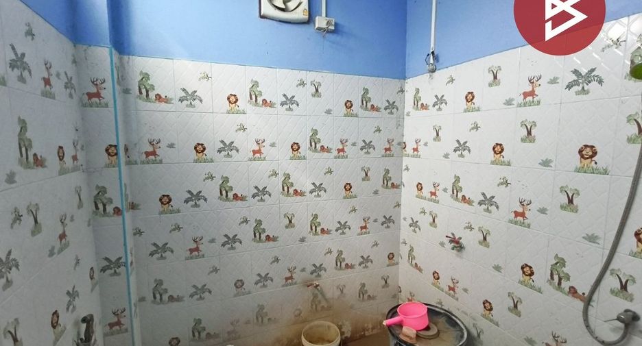 出售 2 卧室 独立屋 在 Ban Pong, Ratchaburi