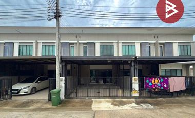 For sale 3 bedrooms townhouse in Sai Mai, Bangkok