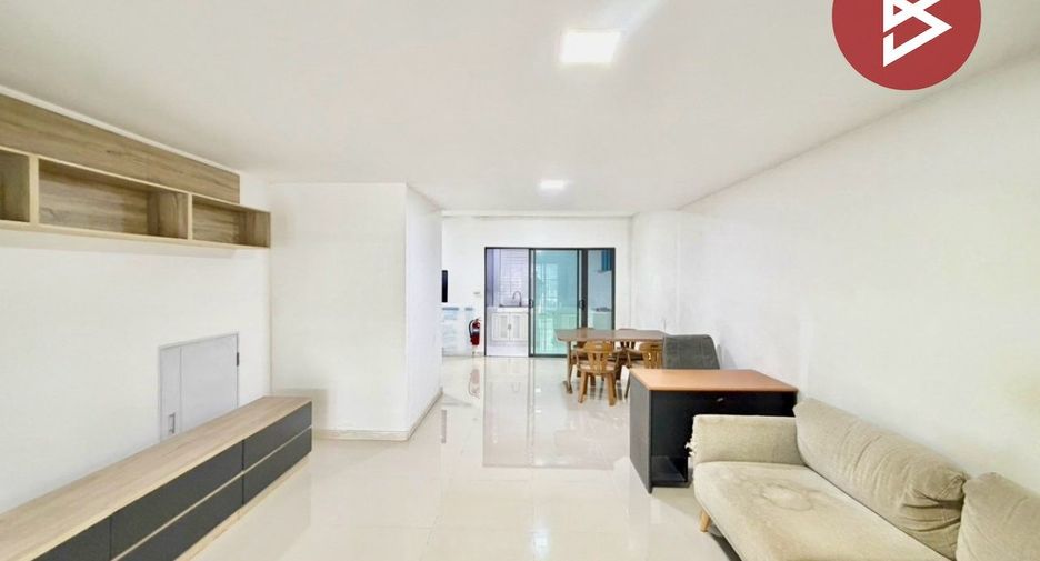For sale 3 bedrooms townhouse in Sai Mai, Bangkok