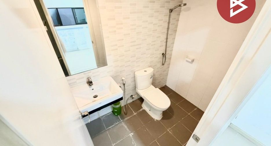 For sale 3 bedrooms townhouse in Sai Mai, Bangkok