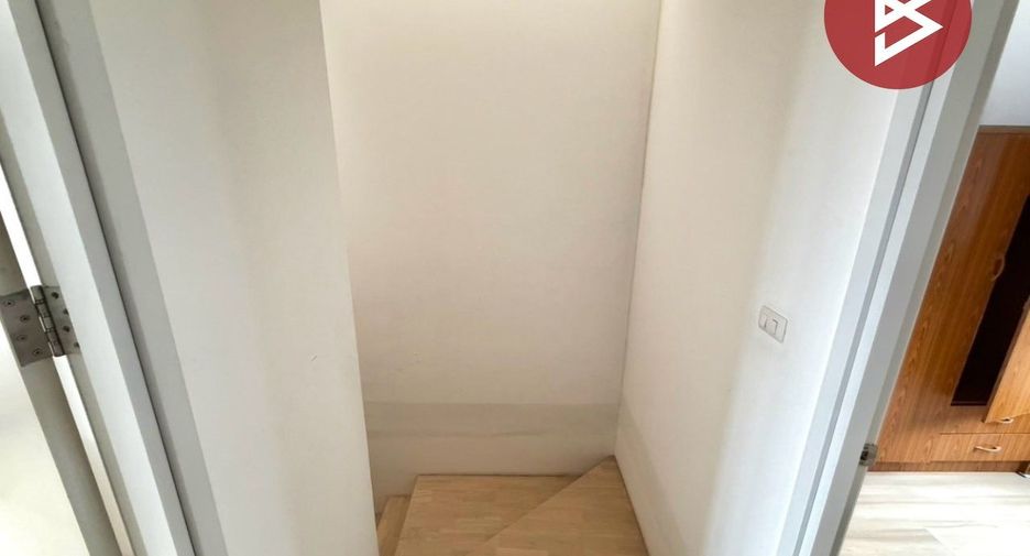 For sale 3 bedrooms townhouse in Sai Mai, Bangkok