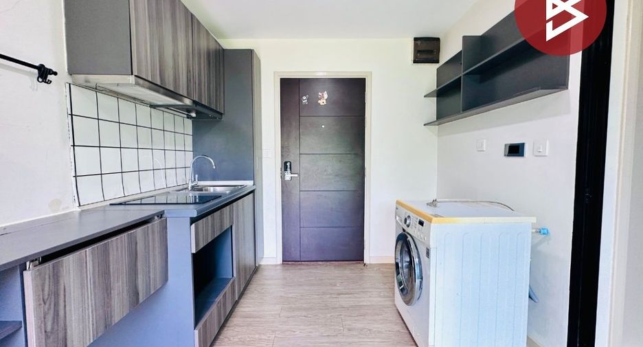For sale 1 Beds condo in Bang Na, Bangkok
