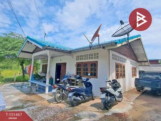 出售 2 卧室 独立屋 在 Damnoen Saduak, Ratchaburi