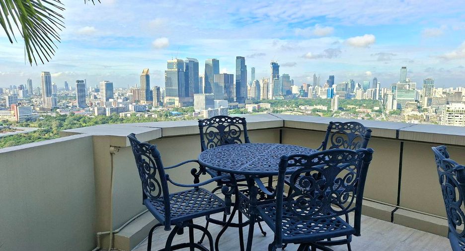 Wohnung zum Kauf mit 3 Zimmer in Khlong Toei, Bangkok