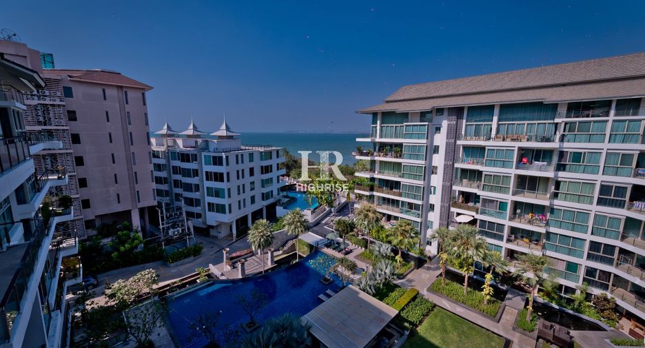 For rent 3 bedrooms condo in Bang Lamung, Chonburi
