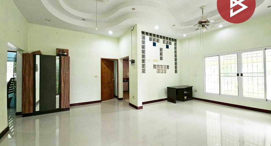 For sale 3 bedrooms house in Ko Chan, Chonburi