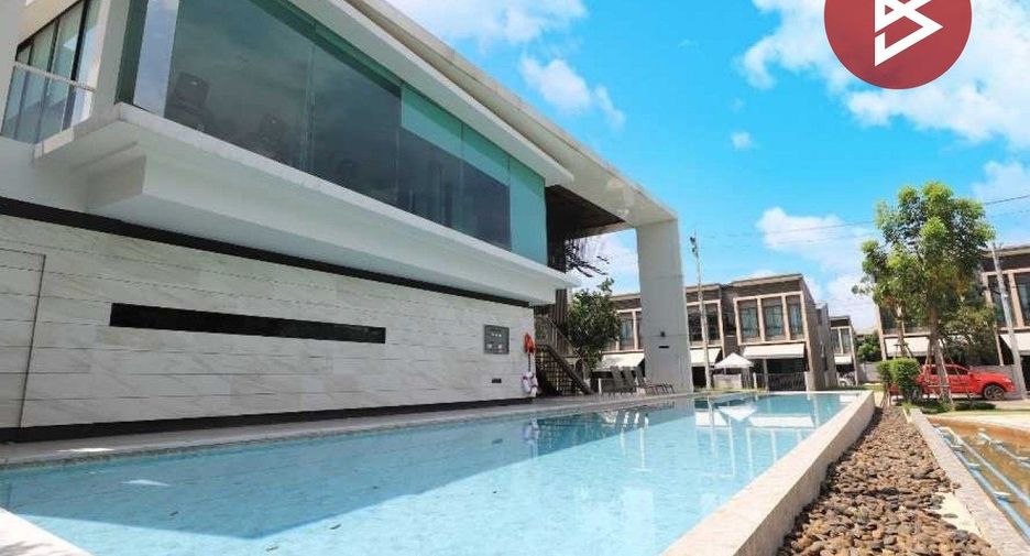 For sale 3 bedrooms townhouse in Bang Phli, Samut Prakan