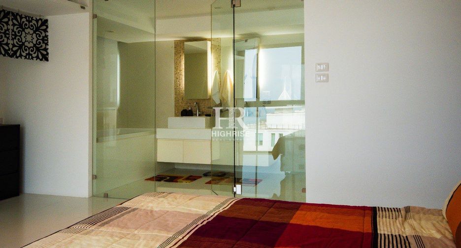 For rent 3 bedrooms condo in Bang Lamung, Chonburi