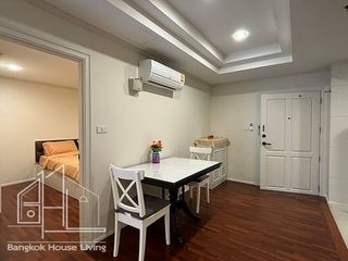 For rent 2 bedrooms apartment in Khlong Toei, Bangkok
