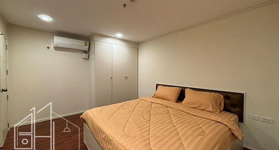 For rent 2 bedrooms apartment in Khlong Toei, Bangkok