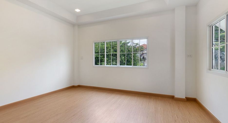 À vendre 3 chambres maison à Bang Yai, Nonthaburi