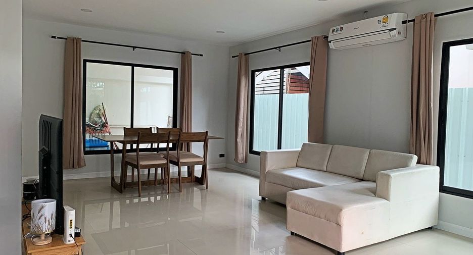 For rent 5 ベッドルーム house in San Kamphaeng, Chiang Mai