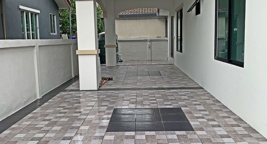 For rent 5 ベッドルーム house in San Kamphaeng, Chiang Mai