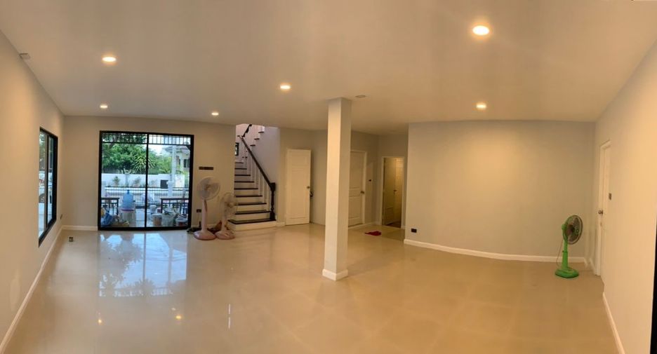 For rent 5 ベッドルーム house in San Kamphaeng, Chiang Mai