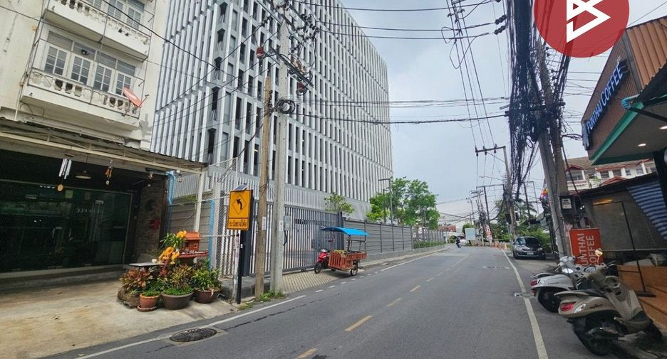À vendre 5 chambres local commercial à Pak Kret, Nonthaburi