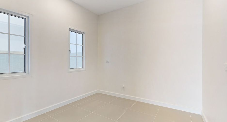 Haus zum Kauf mit 4 Zimmer in Bang Kruai, Nonthaburi
