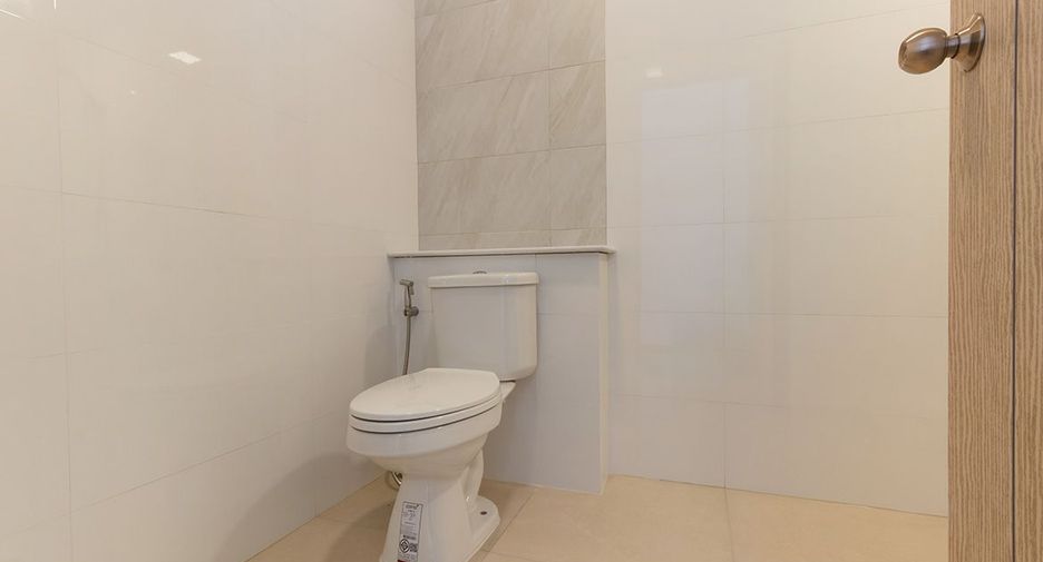Haus zum Kauf mit 4 Zimmer in Bang Kruai, Nonthaburi