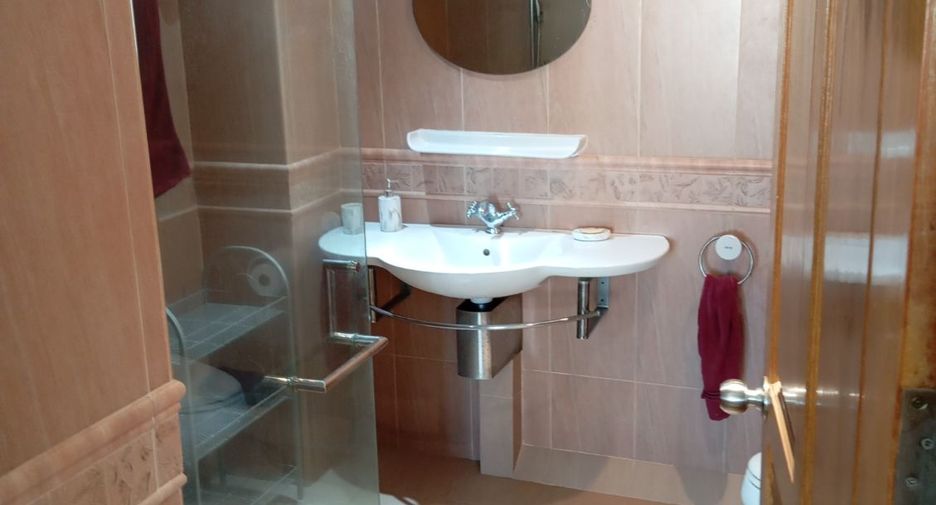 For rent 1 bed condo in Bang Lamung, Chonburi