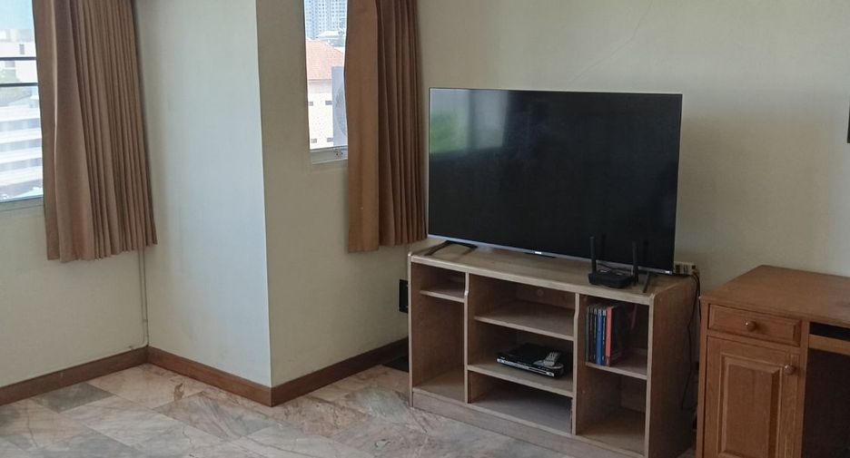 For rent 1 bed condo in Bang Lamung, Chonburi