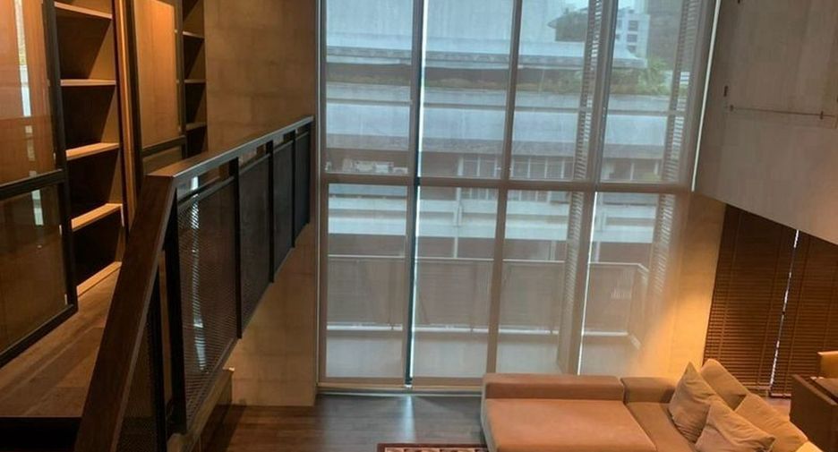 For rent 3 bedrooms condo in Watthana, Bangkok