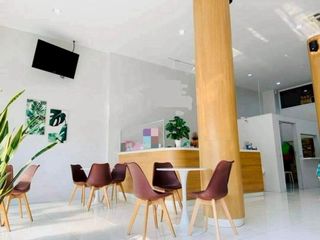 For sale retail Space in Khlong Toei, Bangkok
