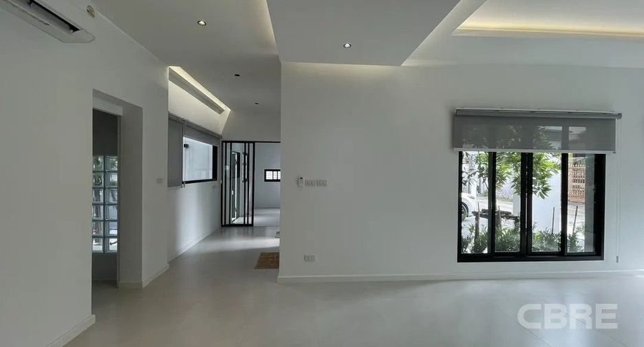 出售 8 卧室 独立屋 在 Bang Na, 曼谷
