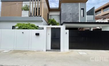 For sale 8 bedrooms house in Bang Na, Bangkok